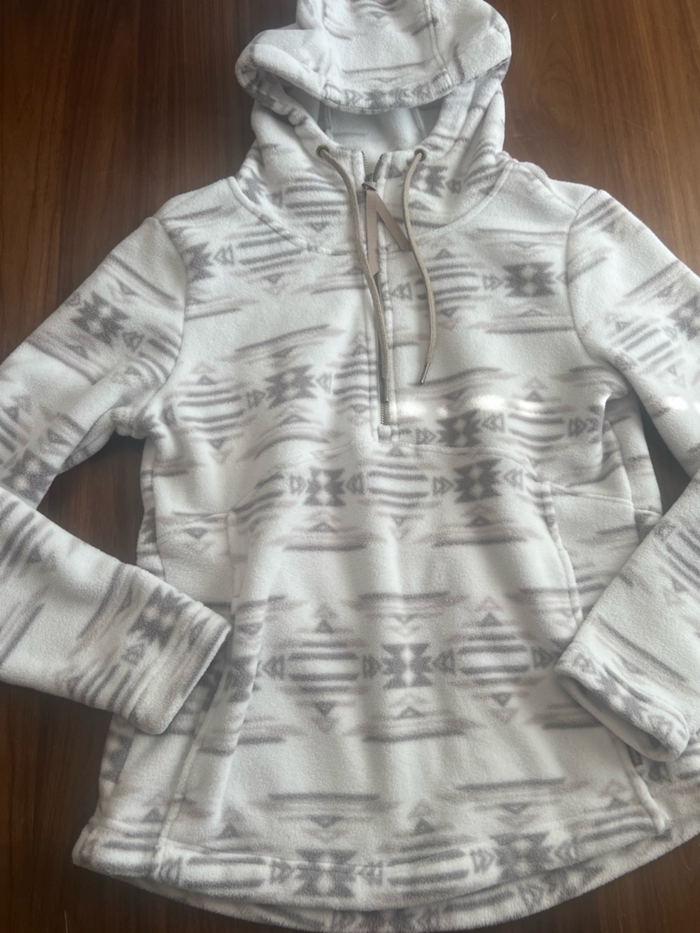 Avalanche White and Light Gray Fleece quarter zip